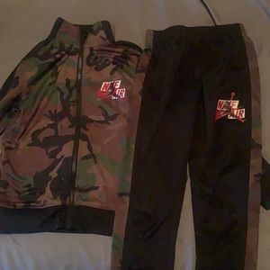Camo and black kid Jordan set